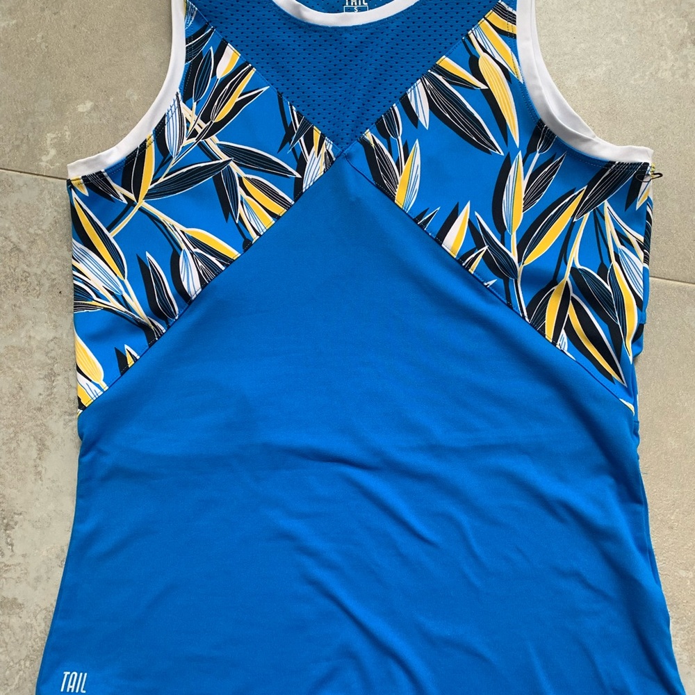 Tail small turquoise sleeveless top